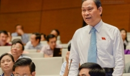 Bộ trưởng trả lời lan man, Chủ tịch Quốc hội 'truy' đến cùng