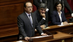 Tổng thống Francois: 'Pháp đang trong tình trạng chiến tranh'