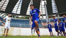 Hồng Duy ngã 'chổng vó' với thách thức Dizzy Goals