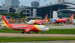 Vietjet phải hủy chuyến bay vì khách dùng hết bình ôxy