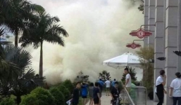 Video: Khói mù mịt ở Parkson Lê Đại Hành, hàng trăm người tháo chạy