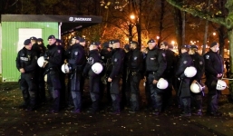 Bị dọa đánh bom, trận Đức - Hà Lan bị hủy ngay trước giờ bóng lăn