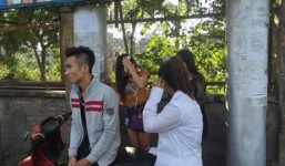 Quái xế và 3 'chân dài' liều lĩnh né chốt 141