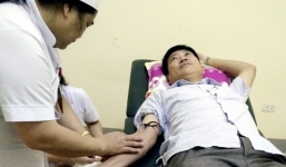 Giám đốc bệnh viện hiến máu cứu sản phụ nguy kịch