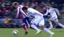 Video: Top những pha bức tốc 'bá đạo' nhất trong lịch sử bóng đá