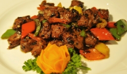 Video: Cách làm món bò sốt tiêu đen cực ngon cho bữa tối