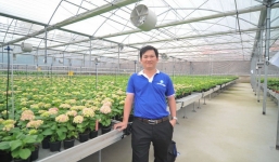 Kĩ sư tin học kiếm 900 triệu/tháng nhờ bán hoa tươi