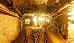 Trung Quốc lại phát hiện mỏ vàng trăm tấn