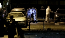 Nổ bom làm rung chuyển trung tâm thương mại thủ đô Hy Lạp