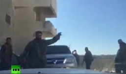 Video: Phóng viên Nga bị trúng tên lửa ở Syria khi đang tác nghiệp