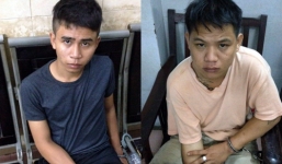 Cảnh sát đặc nhiệm hạ gục 2 tên cướp túi của nữ du khách