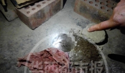 120 triệu đồng chôn dưới đất bỗng chốc thành giấy vụn