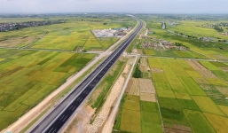 Sắp thông xe toàn tuyến cao tốc Hà Nội - Hải Phòng
