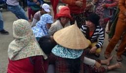 Đau đớn đón thi thể ngư dân bị bắn ở Trường Sa về đất liền