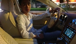 Cuộc sống thượng lưu của con trai đại gia lâu đài gà vàng