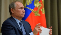  Putin tự cắt giảm 10\% lương để chia sẻ khó khăn với người dân