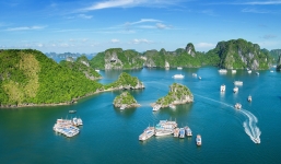 Phát hiện thêm 23 hang động mới tại Hạ Long