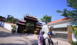 Bí thư Đà Nẵng chỉ đạo tháo dỡ biệt phủ trái phép của đại gia vàng