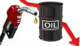Giá dầu giảm mạnh, không có dấu hiệu phục hồi