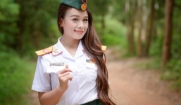 Nhan sắc xinh đẹp của nữ MC 9x truyền hình Quốc phòng