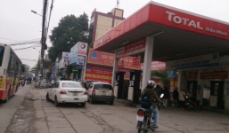 Video: Vạch mặt chiêu trò 'ảo thuật' lừa tiền khách ở cây xăng