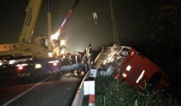 Mâu thuẫn lời khai của 2 tài xế vụ tai nạn thảm khốc trên cao tốc Pháp Vân