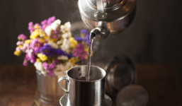 Cà phê phin Việt Nam: Một trong mười cách uống độc đáo thế giới