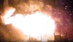 Cháy lớn thiêu rụi tòa nhà 5 tầng tại thủ đô Moscow