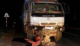 Vụ xe tải đâm công nông, 14 người thương vong: Tài xế dùng bằng giả