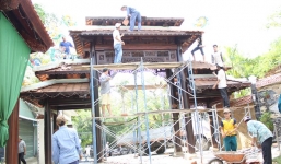 Đại gia vàng đang tháo dỡ biệt thự trăm tỷ