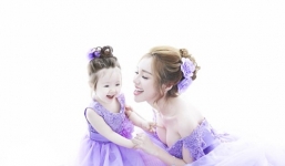Bộ ảnh Elly Trần xinh đẹp, nóng bỏng bên cạnh con gái