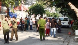 Cô gái bị đâm chết trong quán cà phê vì phản ứng sàm sỡ