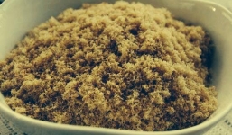 Hơn nửa triệu một kg ruốc giun chữa bệnh biếng ăn