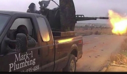 Bị kiện vì 'bán xe cho IS'