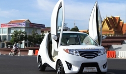  5 mẫu ô tô trăm triệu 'khuấy đảo' thị trường năm 2015