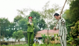 Bộ ảnh cưới quản giáo - tù nhân bị gỡ vì sức ép từ facebook