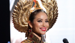 Cận cảnh Quốc phục của Phạm Hương trên sân khấu Miss Universe