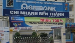 Bắt giam nữ giám đốc Agribank Bến Thành tham ô hàng nghìn lượng vàng