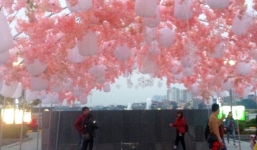 Chùm ảnh Lễ hội tuyết Hà Nội mở đầu mùa Giáng sinh 2015