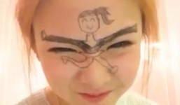 Giới trẻ Trung Quốc phát cuồng với trào lưu khuôn mặt nhảy múa