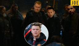 Video hài hước: Scholes, Giggs và Rooney dùng dao 