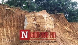 Phát hiện hòm đá lạ nghi kho báu chứa vàng của vua