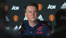 Bức xúc truyền thông Anh, Van Gaal bỏ dở buổi họp báo