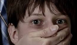 Giải cứu bé trai 5 tuổi bị khống chế ở gần trường học