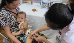 Hà Nội: Bắt đầu đăng kí tiêm chủng Pentaxim qua mạng từ 28/12