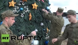 Video: Không quân Nga đón Giáng sinh ở căn cứ Syria