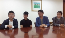 Hôm nay, Xuân Trường ký hợp đồng với đội bóng Hàn Quốc