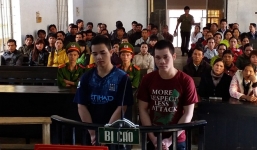 Hại đời bé gái 14 tuổi, hai thanh niên lãnh 31 năm tù