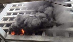 Cháy lớn ngày đầu năm tại công trình Bệnh viện Nhiệt đới