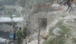 Thanh Hóa: Ngạt khí lò vôi, 8 người tử vong